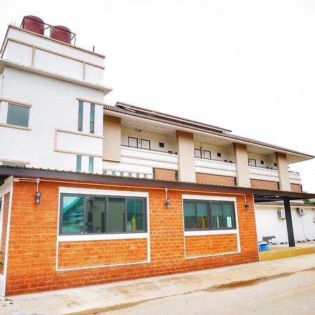 Fang Villa Hotel Luaran gambar